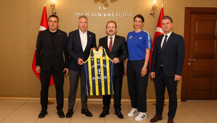 VALİ ALİ HAMZA PEHLİVAN, FENERBAHÇELİLER DERNEĞİ’Nİ KABUL ETTİ