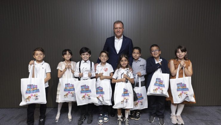 Başkan Seçer, 23 Nisan Dolayısıyla Çocuklarla Bir Araya Geldi
