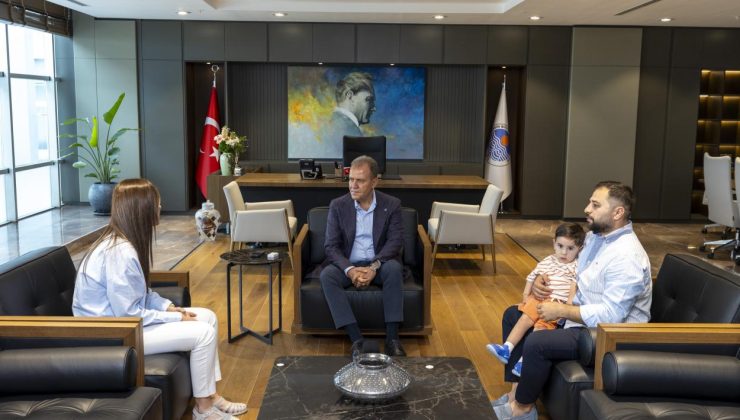 SMA Hastalığını Yenen Asrın Efe Bebek Başkan Seçer’i Ziyaret Etti